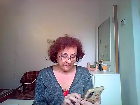 Julia54391 online show from September 30, 2025, 7:14 am