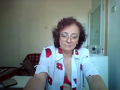Julia54391 online show from September 25, 2025, 10:10 am