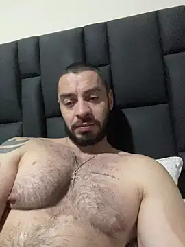 Snapshot of Drake_Cole chatting on March 16, 2026, 1:46 am Drake Cole online show from March 16, 2026, 1:46 am