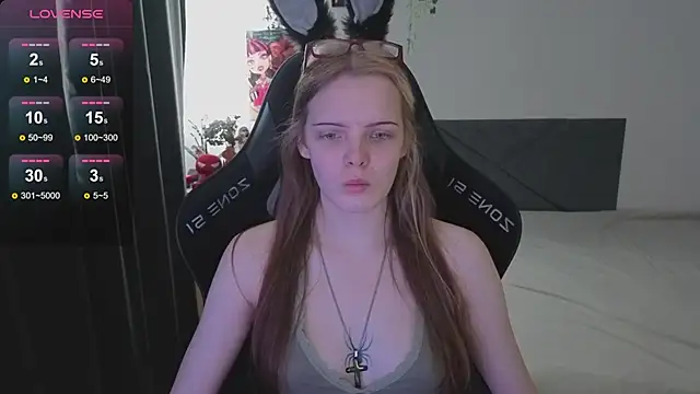 Luna Navy online show from October 24, 2025, 9:08 am