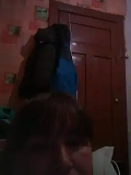 Romashka33011 online show from October 25, 2025, 4:07 pm