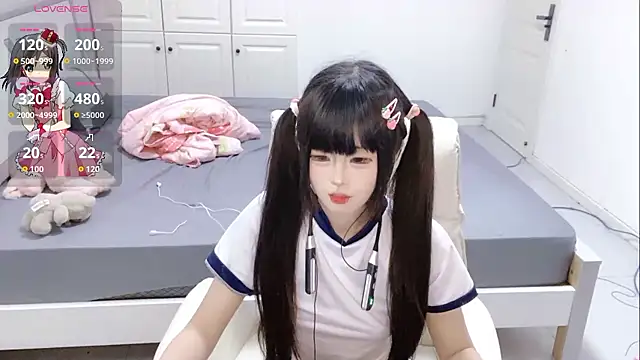 xinxin-966 online show from October 4, 2025, 9:11 am