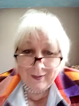 Alexia64231 online show from November 14, 2025, 10:41 am