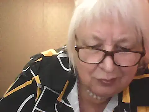 Alexia64231 online show from October 5, 2025, 4:25 am