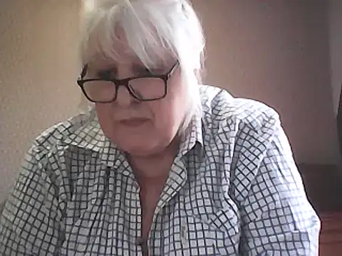 Alexia64231 online show from March 28, 2026, 12:50 pm