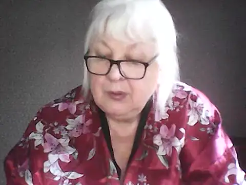 Snapshot of Alexia64231 chatting on February 13, 2026, 5:40 am Alexia64231 online show from February 13, 2026, 5:40 am