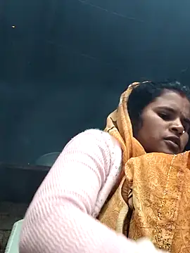 Sanjna cuty online show from January 19, 2026, 2:04 am