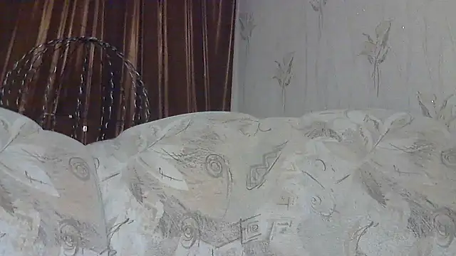 LedyNika online show from April 28, 2026, 7:07 pm