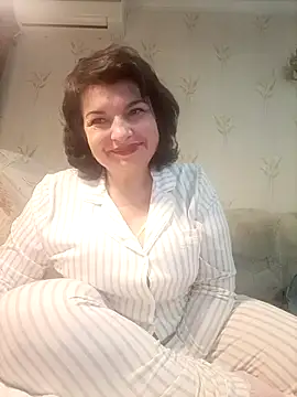 LedyNika online show from December 5, 2025, 7:12 pm