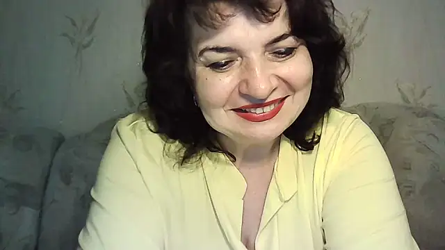 Snapshot of LedyNika chatting on June 10, 2026, 8:10 pm LedyNika online show from June 10, 2026, 8:10 pm