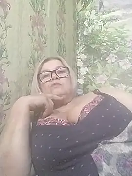 MargaritaSweet51 online show from March 27, 2026, 9:38 pm