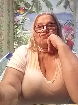 Snapshot of MargaritaSweet51 chatting on November 9, 2025, 11:53 pm MargaritaSweet51 online show from November 9, 2025, 11:53 pm