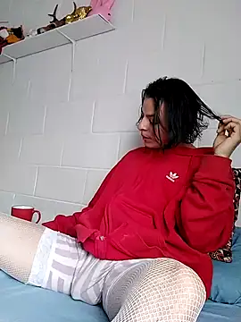 oxxy jean online show from April 9, 2026, 12:44 pm