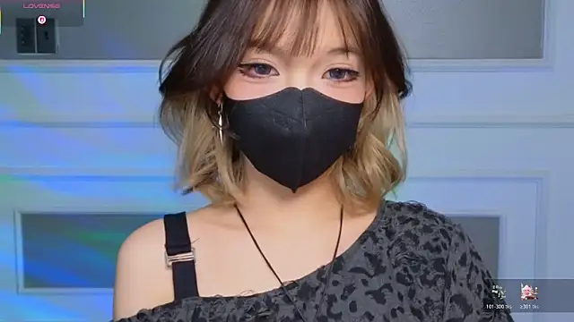      Panda      online show from April 2, 2026, 6:03 pm