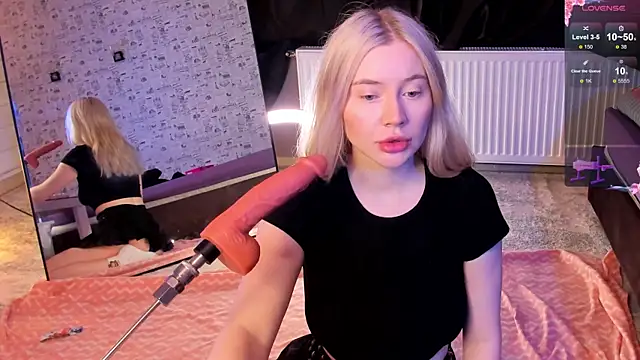 Lillie Berry online show from February 18, 2026, 5:05 am