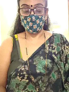 sweet-lotus online show from December 20, 2025, 5:54 am