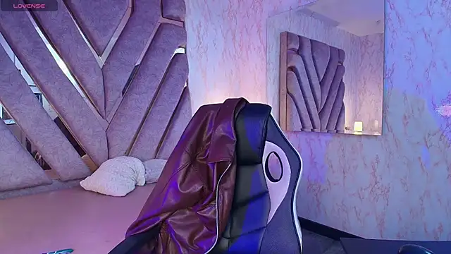 redd pandaa online show from April 8, 2026, 3:41 am