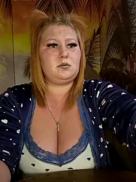 Snapshot of Miss_tits2025 chatting on June 10, 2026, 10:55 pm Miss tits2025 online show from June 10, 2026, 10:55 pm