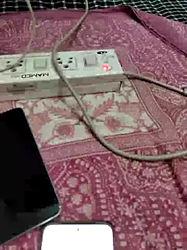 Cute-Janvi20 online show from October 9, 2025, 5:57 pm