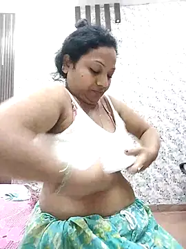 Cute-Janvi20 online show from October 7, 2025, 7:31 am