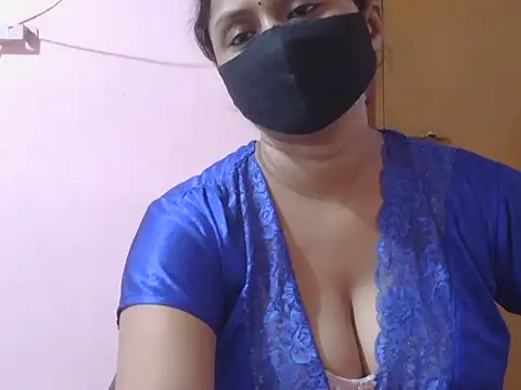 Snapshot of itsabika chatting on May 4, 2026, 11:24 am itsabika online show from May 4, 2026, 11:24 am
