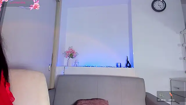 Snapshot of Alykass chatting on November 15, 2025, 8:24 pm Alykass online show from November 15, 2025, 8:24 pm