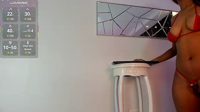 Nini Beyker online show from February 7, 2026, 1:19 pm