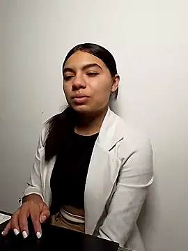 Emiily bliss online show from September 24, 2025, 11:39 am