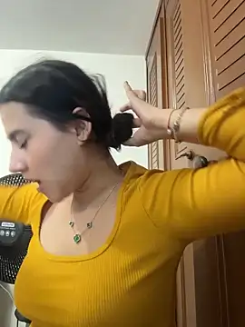 vikysexy283 online show from December 17, 2025, 6:18 am