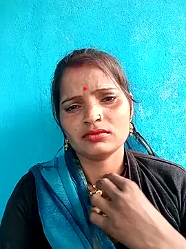 Neelamt12 online show from November 18, 2025, 2:27 am