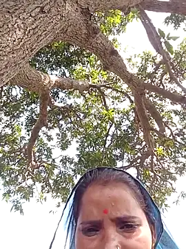 Neelamt12 online show from October 7, 2025, 7:53 am