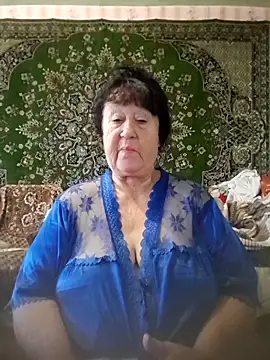CrystalLime6411 online show from September 22, 2025, 6:30 am