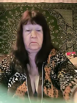 CrystalLime6411 online show from April 6, 2026, 3:13 am