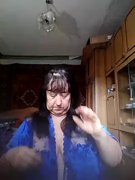 CrystalLime6411 online show from September 27, 2025, 5:02 am
