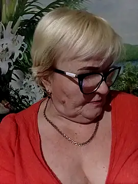 Snapshot of VioletSweet5566 chatting on February 26, 2026, 10:21 pm VioletSweet5566 online show from February 26, 2026, 10:21 pm