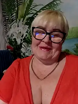 Snapshot of VioletSweet5566 chatting on March 3, 2026, 6:37 pm VioletSweet5566 online show from March 3, 2026, 6:37 pm