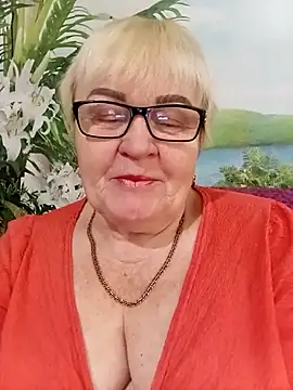 VioletSweet5566 online show from January 9, 2026, 10:44 am