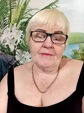 Snapshot of VioletSweet5566 chatting on February 8, 2026, 10:35 am VioletSweet5566 online show from February 8, 2026, 10:35 am