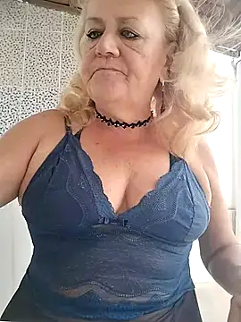 Belladama61 online show from February 21, 2026, 5:04 pm