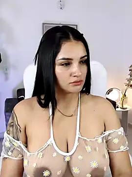 Julieta92  online show from February 8, 2026, 3:32 pm