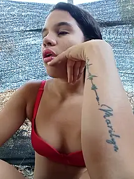 Little-Pussy-Sweet online show from September 16, 2025, 1:56 pm