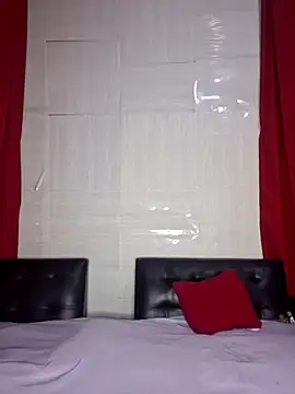 Snapshot of floresblancas chatting on November 1, 2025, 10:31 am floresblancas online show from November 1, 2025, 10:31 am