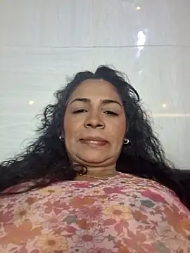 Snapshot of floresblancas chatting on October 18, 2025, 12:07 pm floresblancas online show from October 18, 2025, 12:07 pm