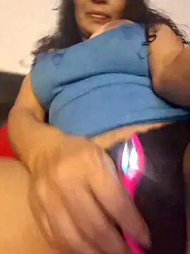 floresblancas online show from November 30, 2025, 10:38 am