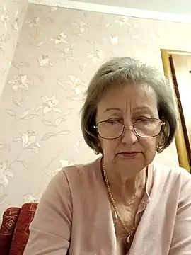 AlikaSwan5821 online show from November 23, 2025, 2:05 pm