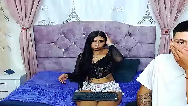Yanco-y-alejandra online show from September 29, 2025, 3:35 am