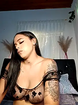 linda698049 online show from September 24, 2025, 6:03 pm