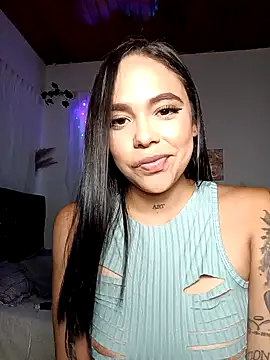 linda698049 online show from September 18, 2025, 8:56 pm
