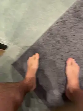 Snapshot of cumshot_foryou chatting on February 18, 2026, 9:44 pm cumshot foryou online show from February 18, 2026, 9:44 pm