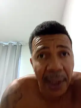 Snapshot of moreno25centimetro chatting on July 3, 2026, 12:00 pm moreno25centimetro online show from July 3, 2026, 12:00 pm